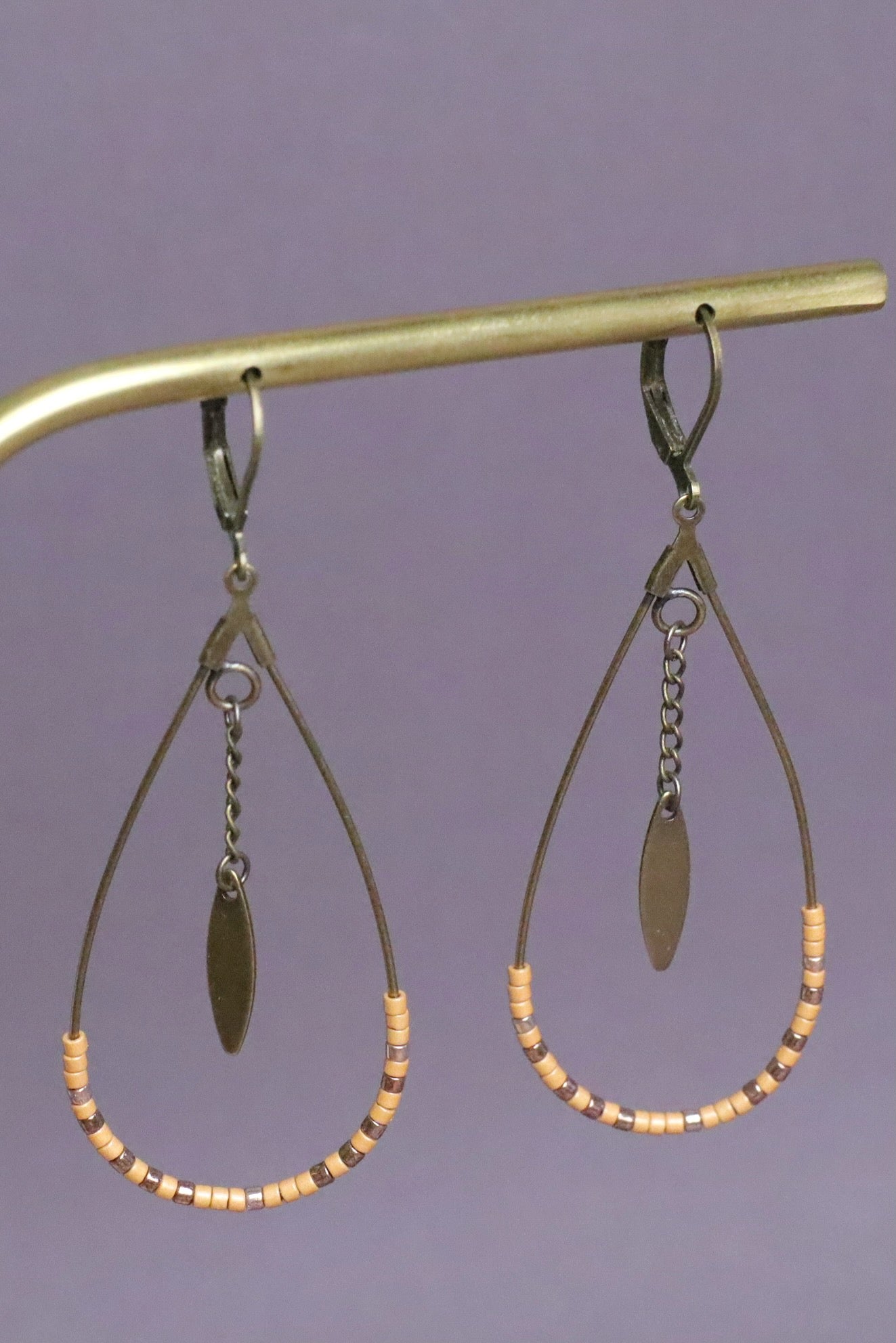 Boucles d'oreilles ISAE